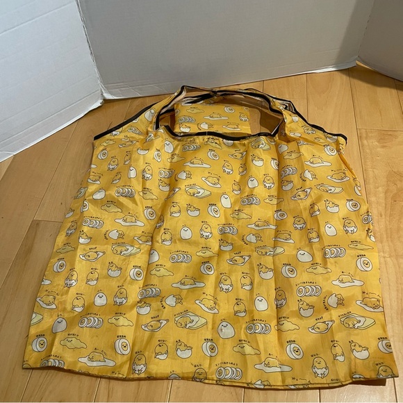 Sanrio gudetama large yellow packable tote - Picture 3 of 6